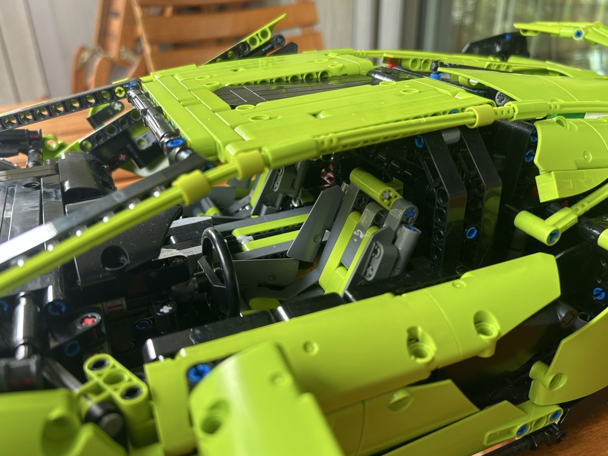 Lamborghini Modellautos: LEGO Technic Lamborghini Sián 42115 with custom LED lights – Gebraucht aus Zürich von giovi321 8
