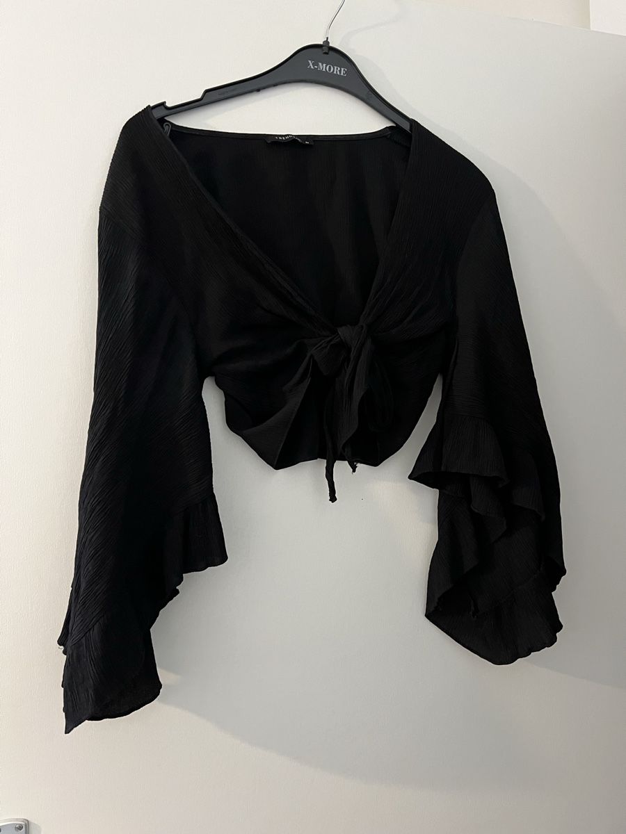Blusen: Schwarze Bluse – Neu (gemäss Beschreibung) aus Biel/Bienne von Peeeep10