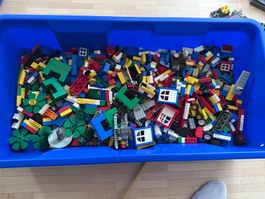 LEGO Konvolut ca. 1.5kg – Steine, Fenster, Räder, Pflanzen