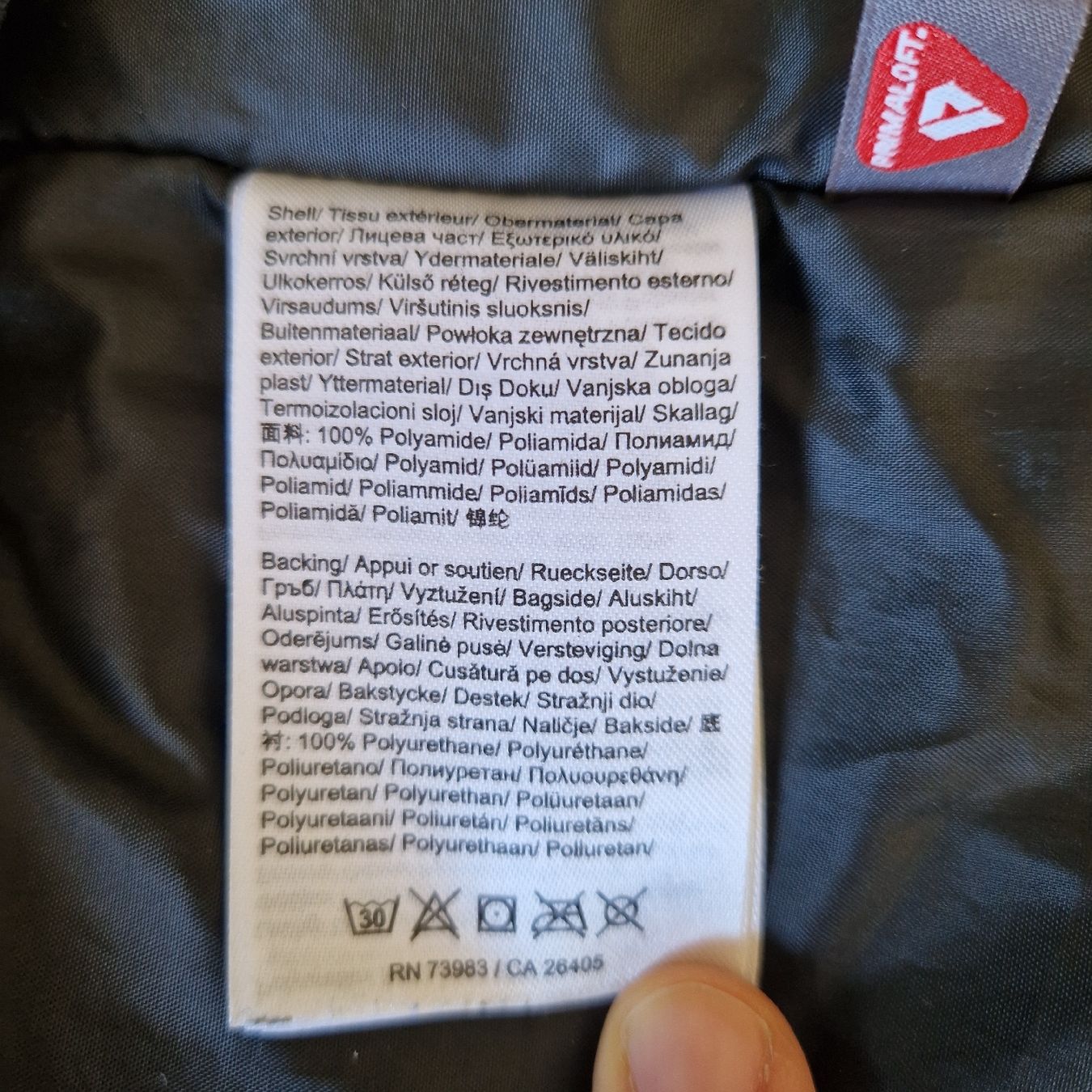 Helly Hansen Giacche: Robuste schwarz-braune Winterjacke Helly Hansen Gr. 140 – Usato da Zürich venduto da Kauh 6
