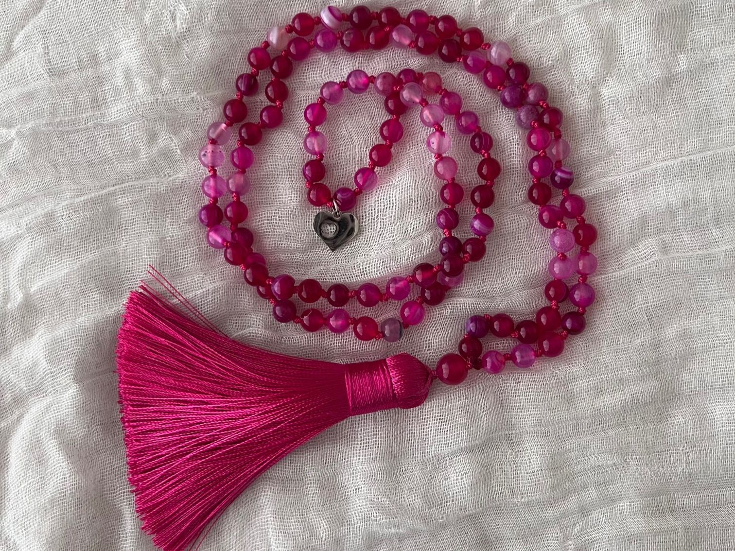 Colliers: Mala en agate rose – Neuf avec emballage d'origine à Pully par sunaddict
