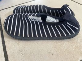 Neopren Badeschuhe Gr.32, H&M, Anker, gestreift, dunkelblau