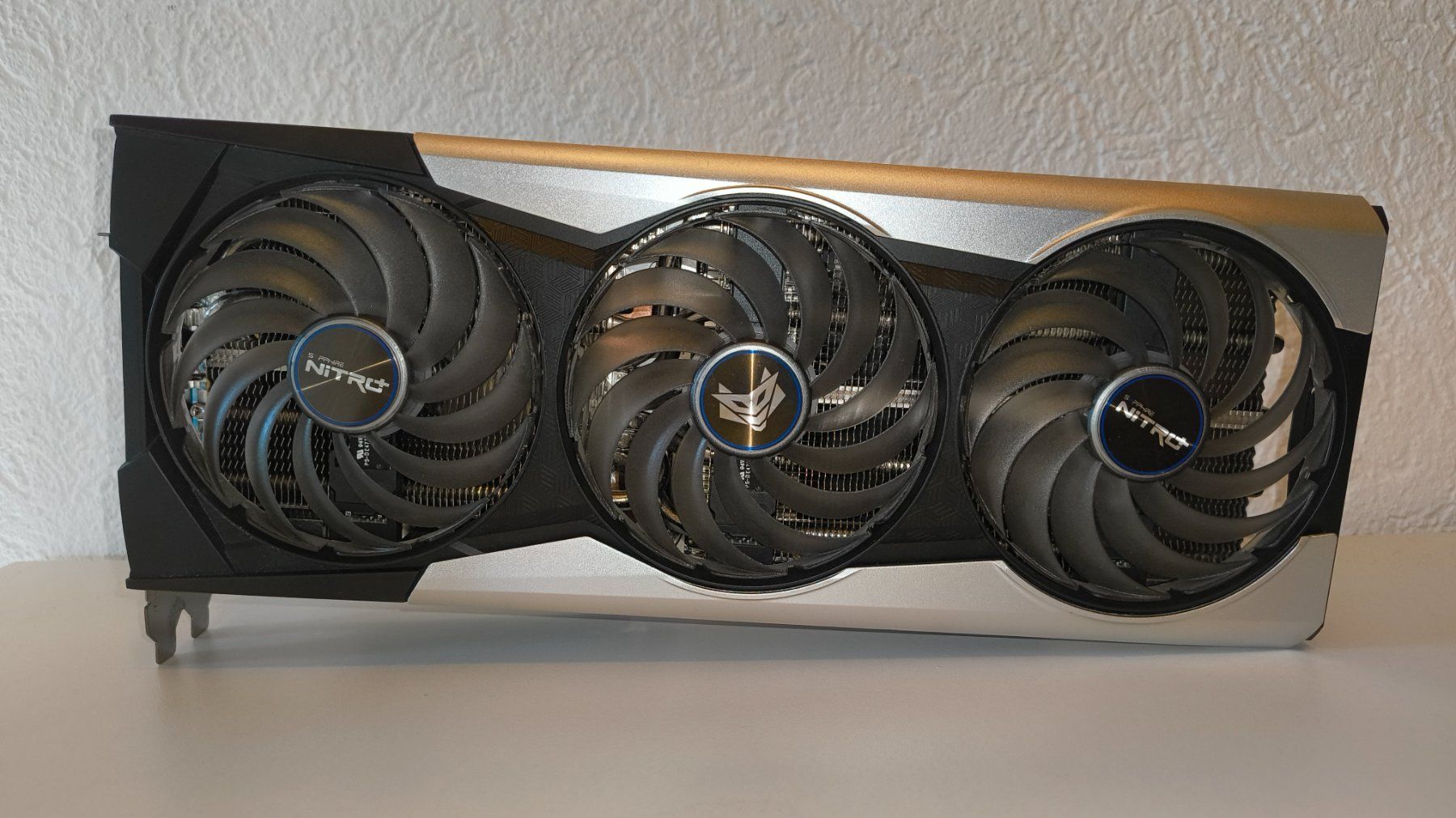 Schede grafiche: Sapphire Nitro+ RX 6900 XT – Difettoso da Schmitten FR venduto da pas1294