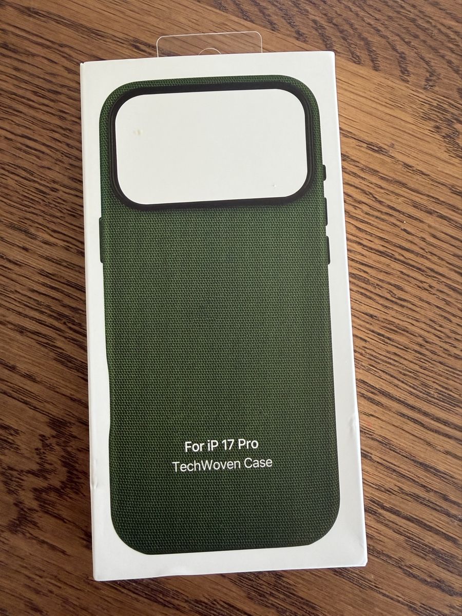 Covers & Schutzfolien: Coque Apple iPhone 17 Pro TechWoven - Neuf ! – Neu und originalverpackt aus Lausanne von Stephaniesdressing