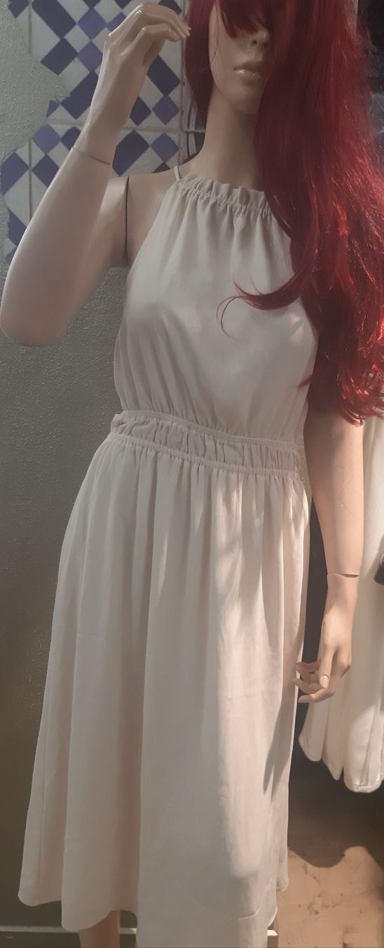 H&M Robes: NEU Midikleid Gr.38 – Neuf avec emballage d'origine à Zürich par Venecia25 1