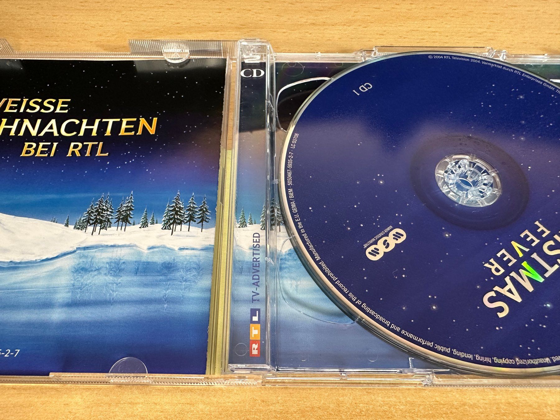 CD: Various – RTL Christmas Fever - 2 CD – Usato da Rikon im Tösstal venduto da Alpenmutz 2