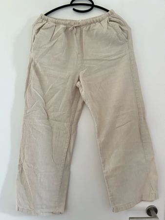 Hosen beige Grösse 152 guter Zustand