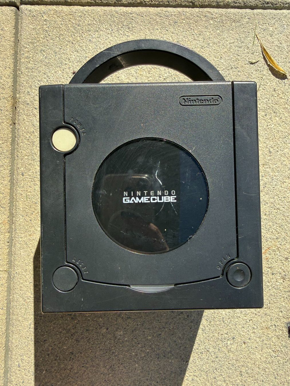 Nintendo Console: GameCube schwarz DOL-001 + 2 Controller, ohne Netzteil – Usato da Nussbaumen AG venduto da Macrozone 1