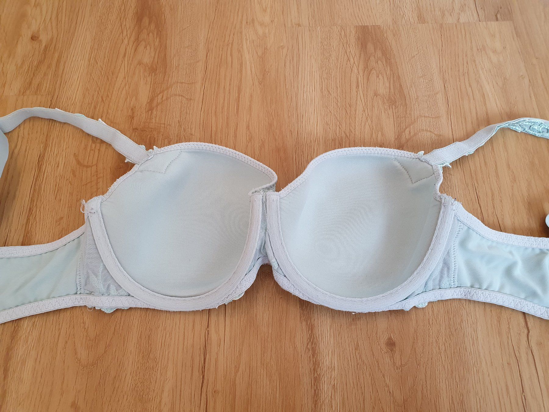 Simone Pérèle Altra biancheria intima: Simone Perele Andora 3D Molded-Cup BH - helles mintgrün- 70E – Usato da Heinrichswil venduto da sabi2809 2