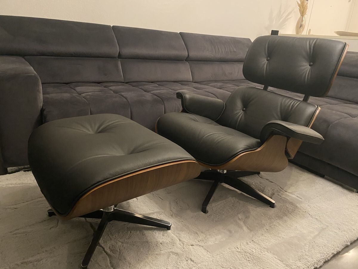Eames Poltrone: Lounge Chair Nussbaum – Usato da St. Gallen venduto da Austin-1974 2