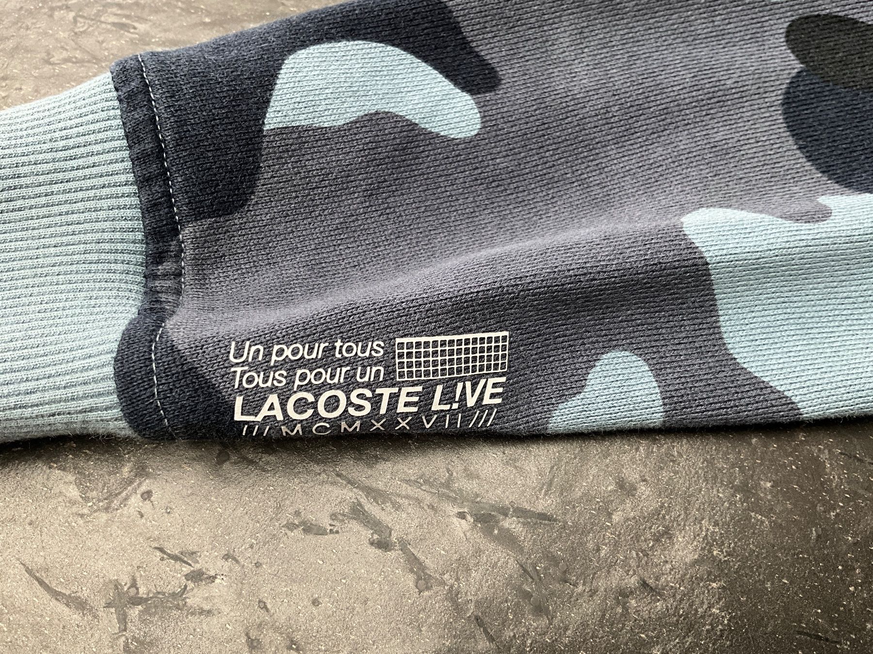 Lacoste Maglioni & Felpe: Pullover, LACOSTE, Mädchen, XS, schöne Details! – Usato da Stäfa venduto da Rbeerli0 2