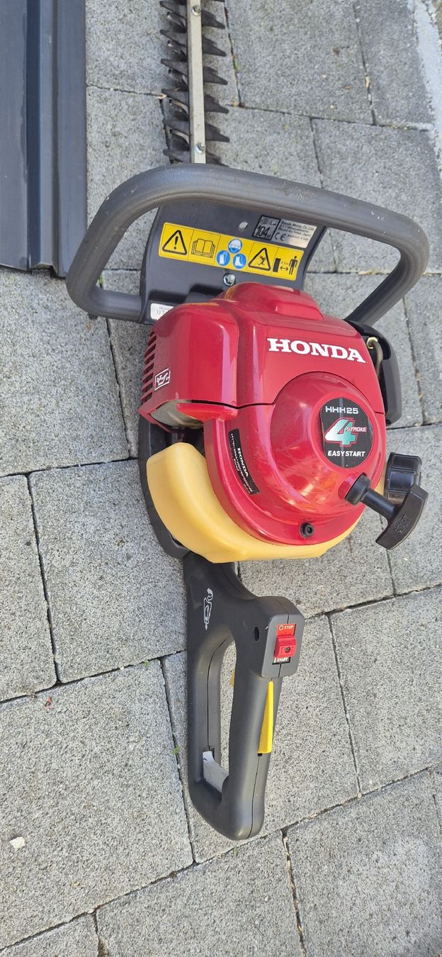 Honda Tutte le macchine: HONDA HHH25D Heckenschere – Usato da Grenchen venduto da Heja1604 2