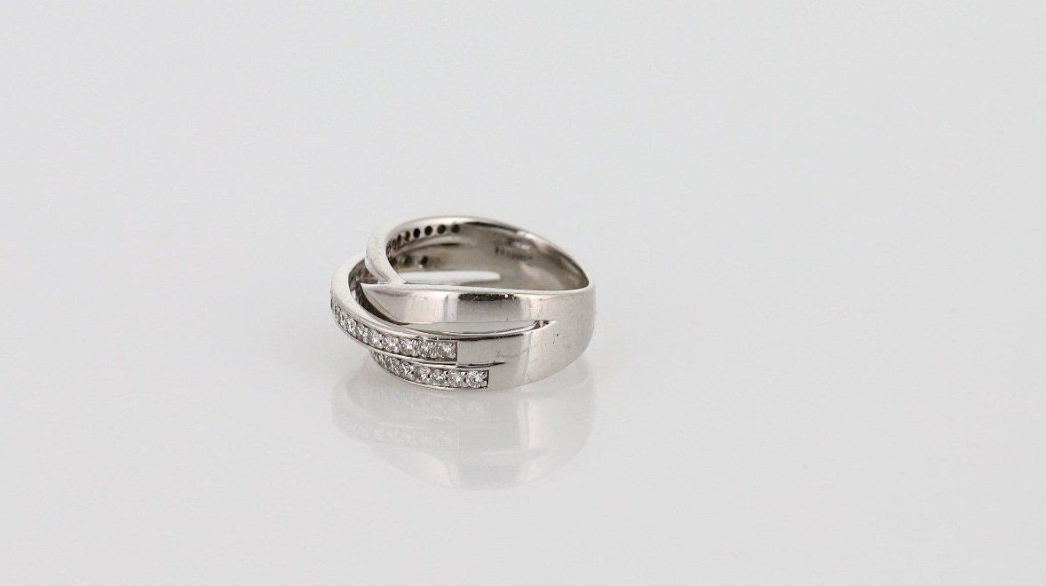 Anelli: EXKLUSIVER WEISSGOLD RING MIT 37 BRILLANTEN – Usato da Arch venduto da Liam1919 3