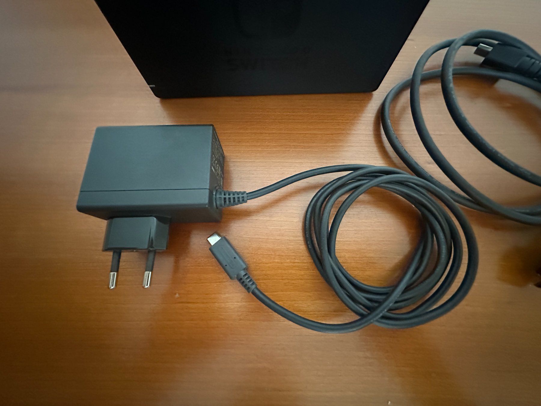 Nintendo Adapter & Kabel: Nintendo Switch Dock (für Nintendo Switch 1) – Gebraucht aus Urdorf von ARJN 2