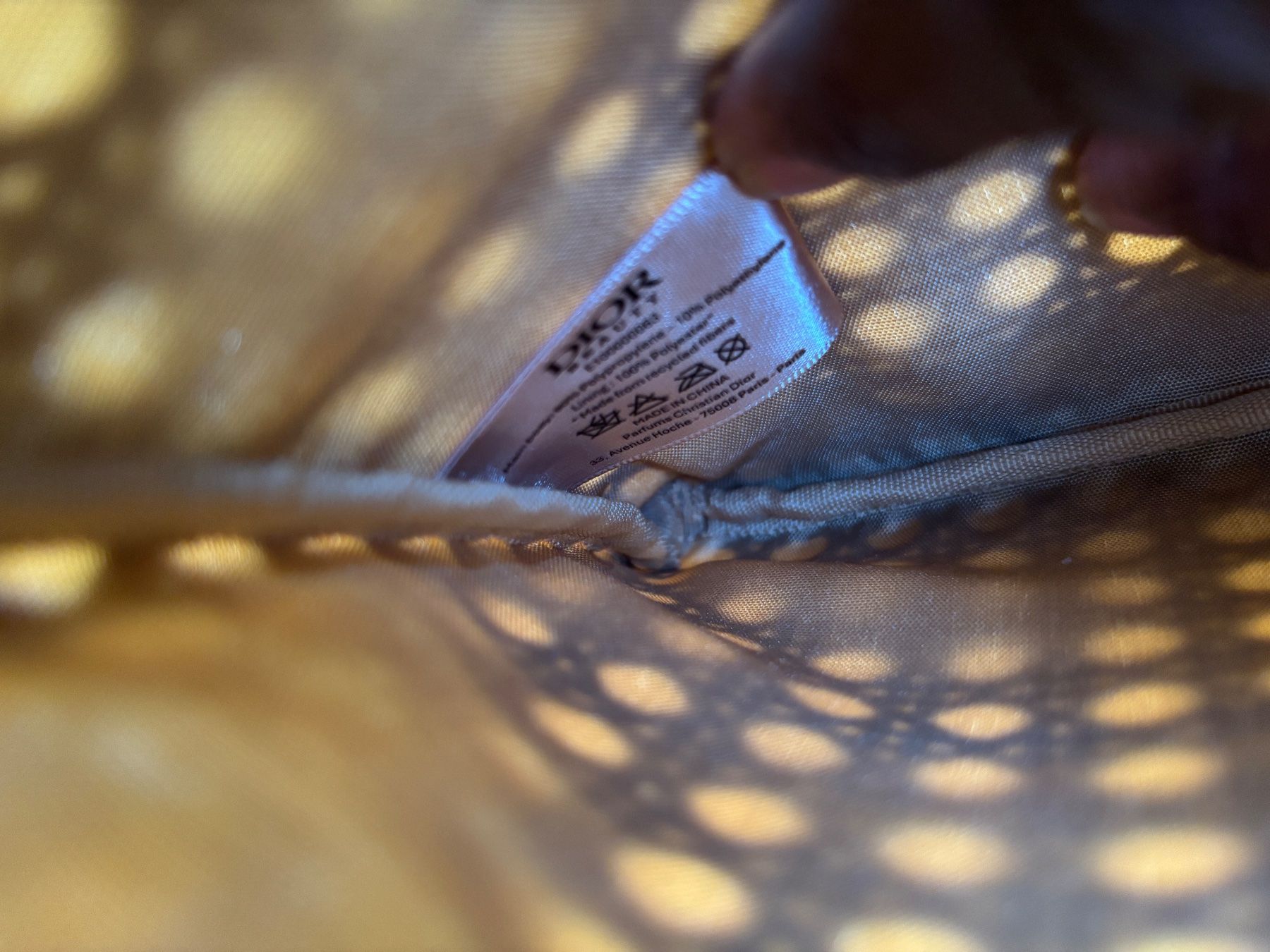 Kosmetikkoffer: GWP DIOR Necessaire aus Rattan, Solar Juni 26 – Neu und originalverpackt aus Oberwil BL von daniellea_k 4