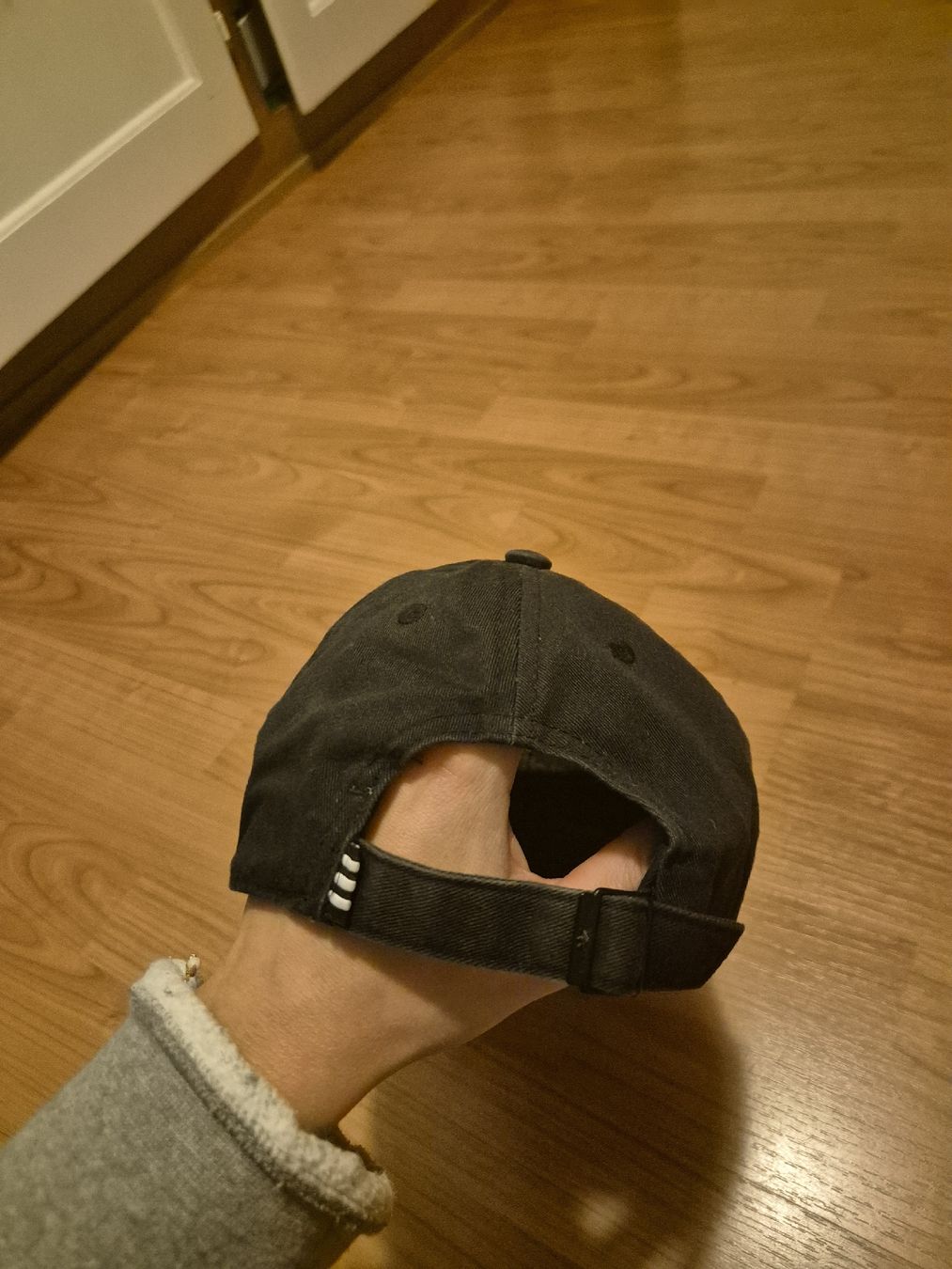 Adidas Copricapi, berretti & cappellini: Adidas Cap Hut schwarz – Usato da Belp venduto da manii__ 1