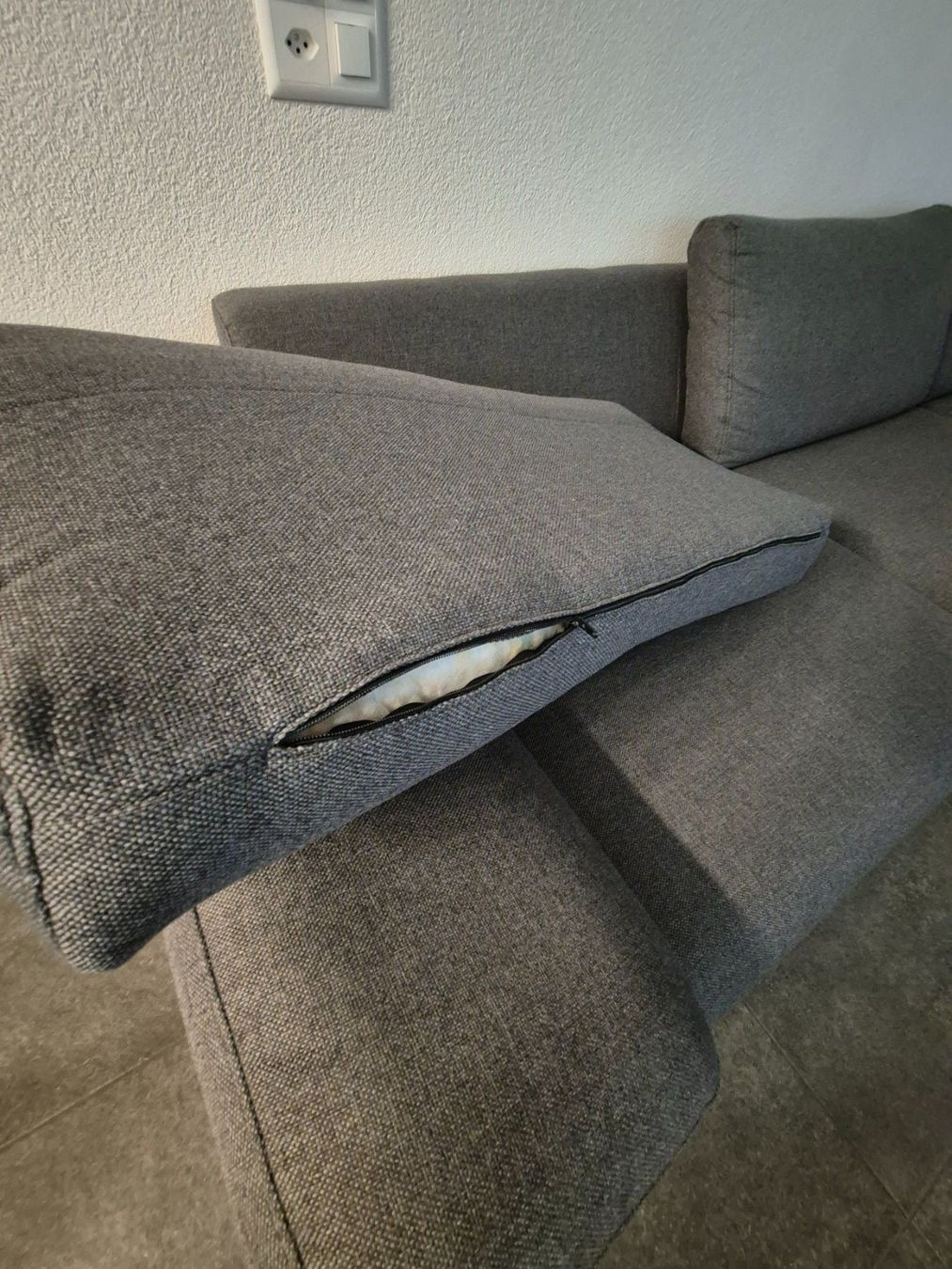 Livique Divani: Komfortables Ecksofa (grau) mit Ausziehfunktion – Usato da Rheinfelden venduto da mir_zpj5 4