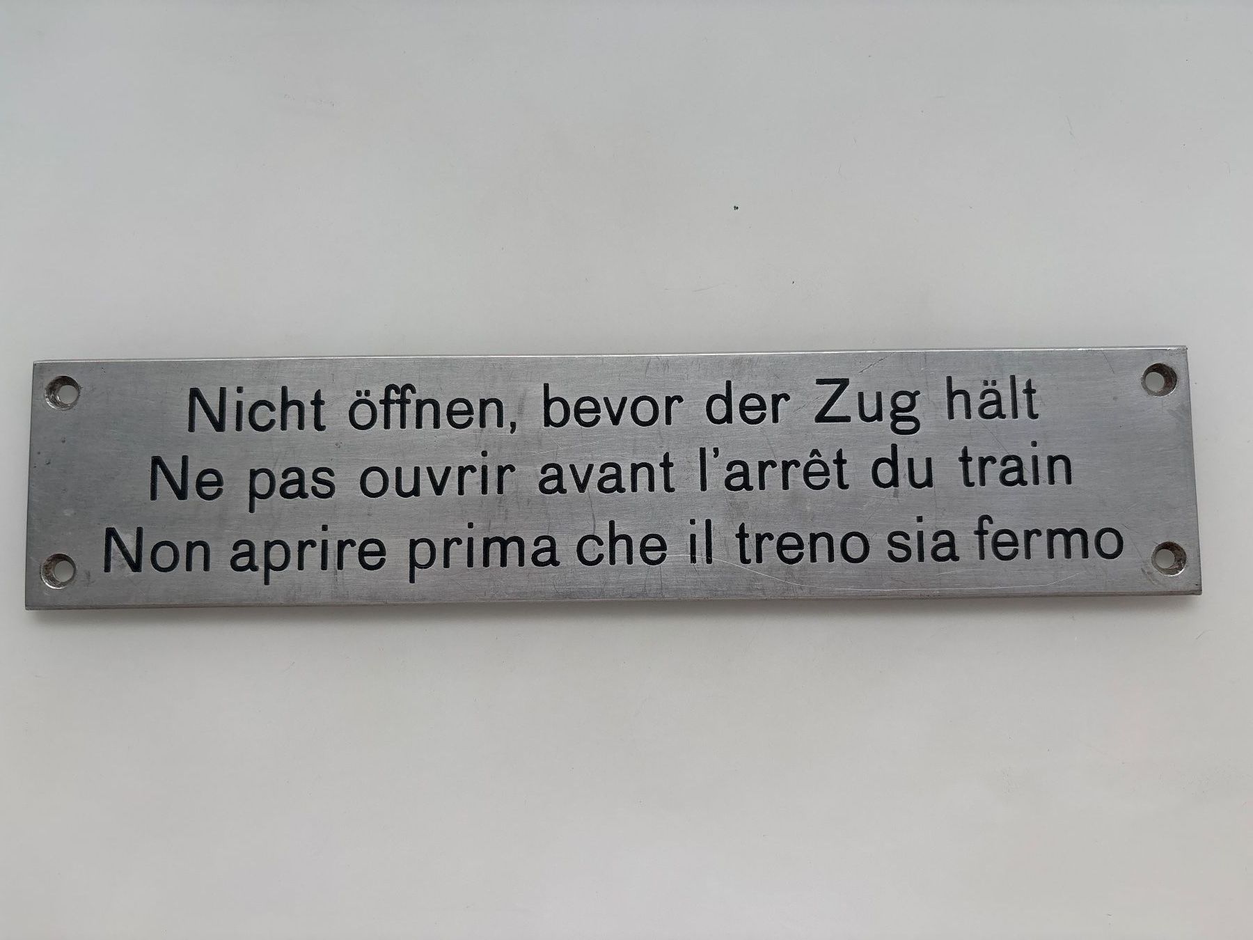 SBB/CFF/FFS Insegne: SBB: Schild Türe nicht öffnen – Usato da Richterswil venduto da Smartprize