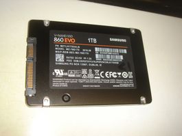 1TB ssd. Samsung 860 EVO. Details siehe Bildern.