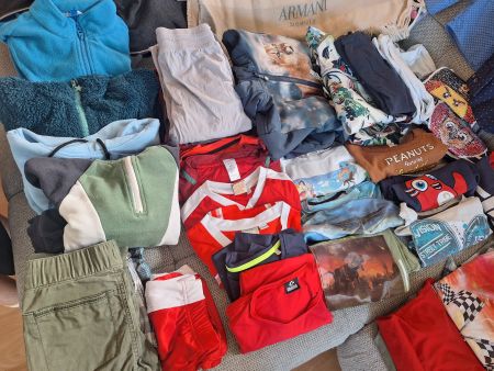 Grosses Kleiderpaket 122/128  (ca 55 Stk)