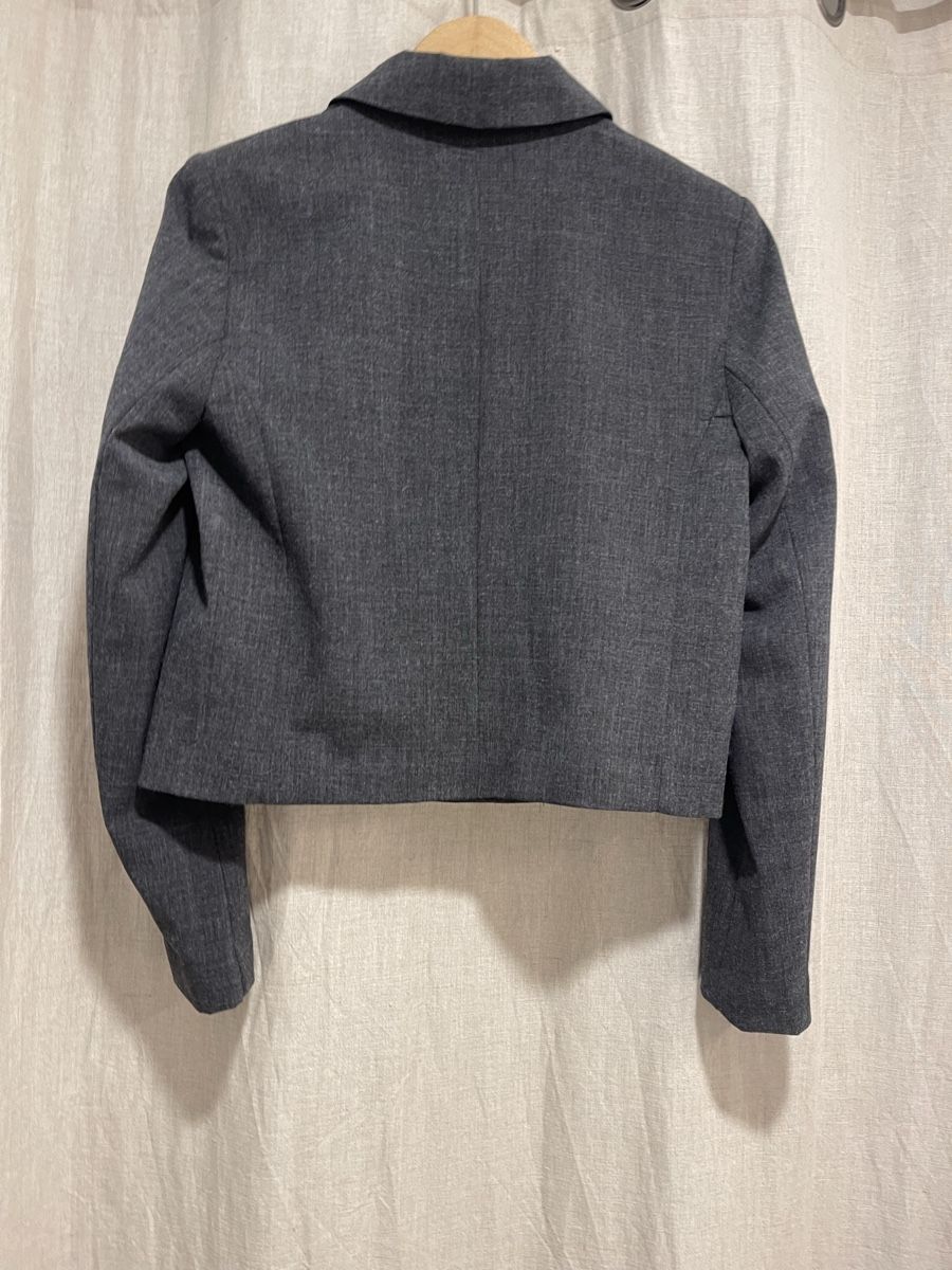 Primark Giacche: Primark cropped Blazer grau Grösse 34 eher eine 36/38  – Nuovo (secondo la descrizione) da Meilen venduto da ana9 2