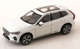 Volvo II XC60 Recharge Phase II 2021-2025 weiss         1:18