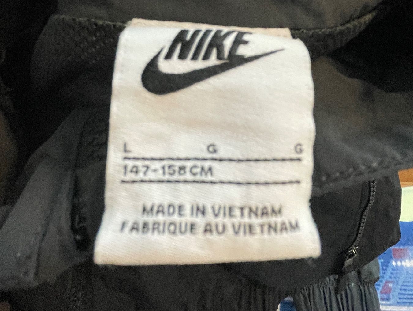 Nike Giacche: Coole Nike Jacke – Usato da Ormalingen venduto da Orchidee1011 2