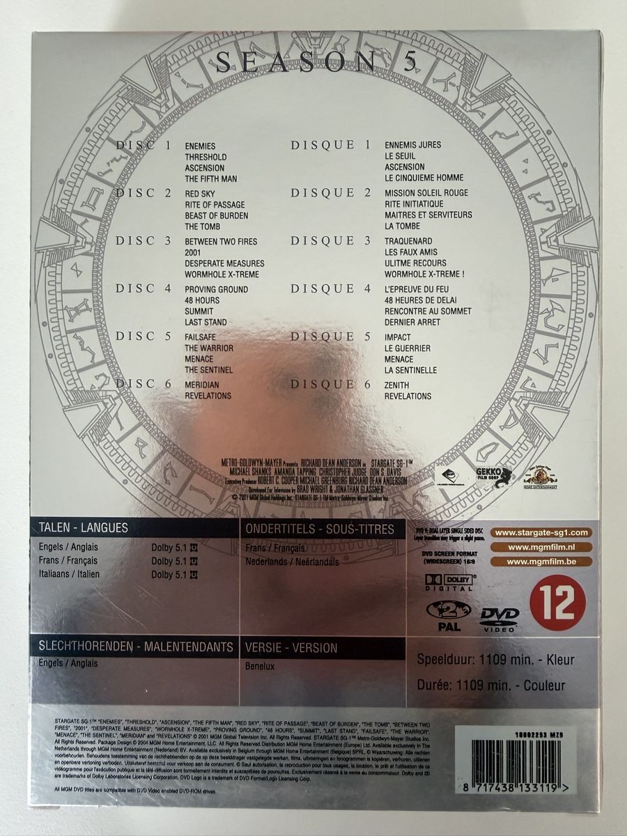 Tutti i DVDs: Stargate SG-1 Saison 5 – Usato da La Tour-de-Peilz venduto da xaejohn 2