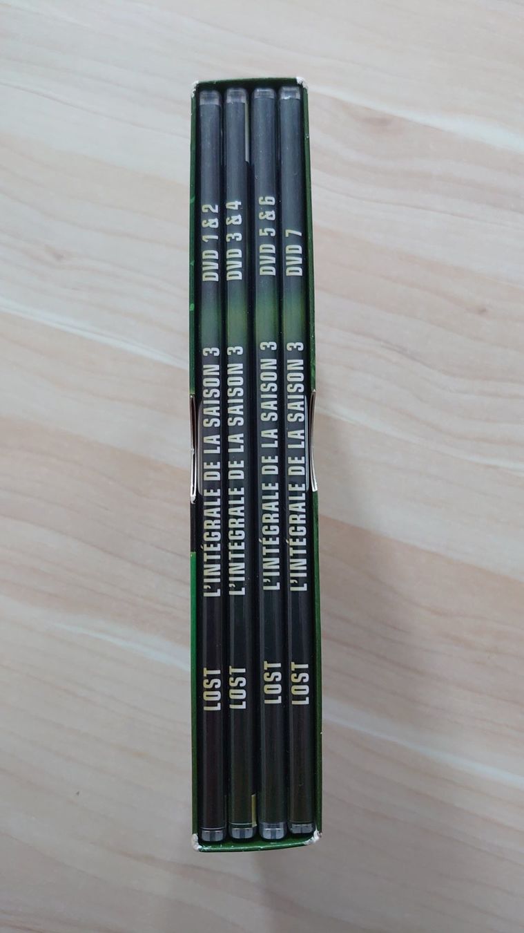 Tutti i DVDs: Lost - Staffel 3 – Usato da Pfäffikon SZ venduto da Wild0 2