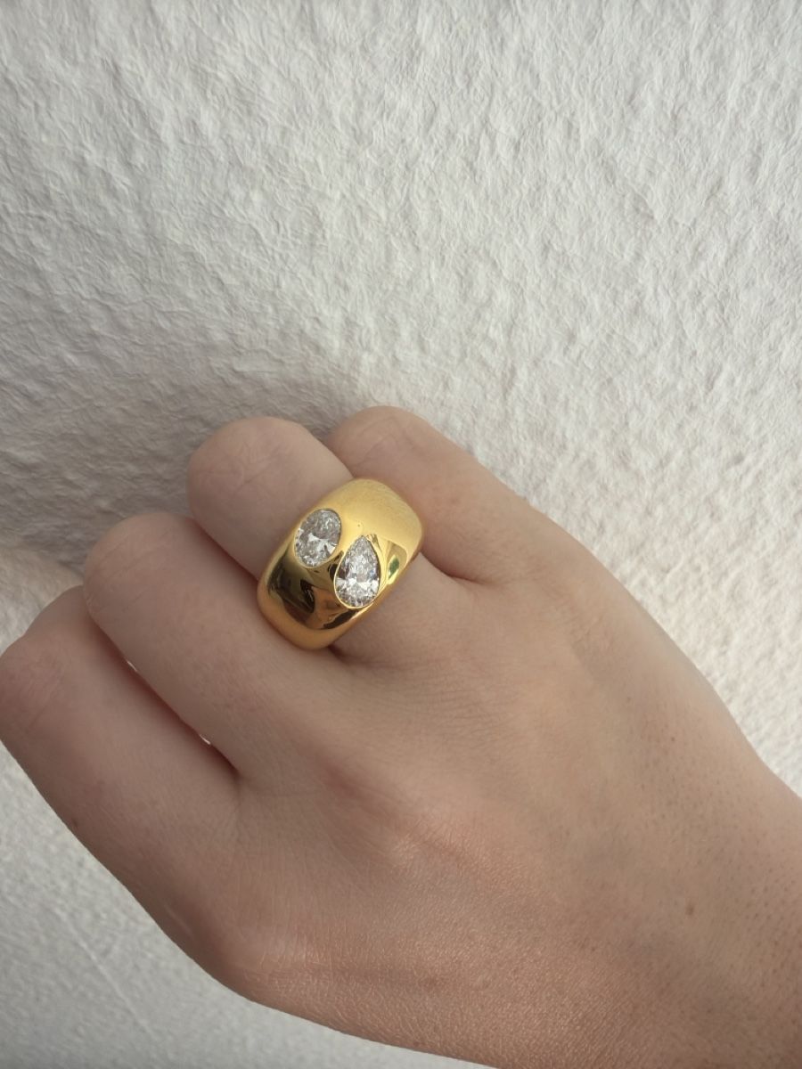 Anelli: Ring yellow gold two diamonds 1.20ct pear oval – Nuovo (secondo la descrizione) da Zürich venduto da Pandainlondon 1
