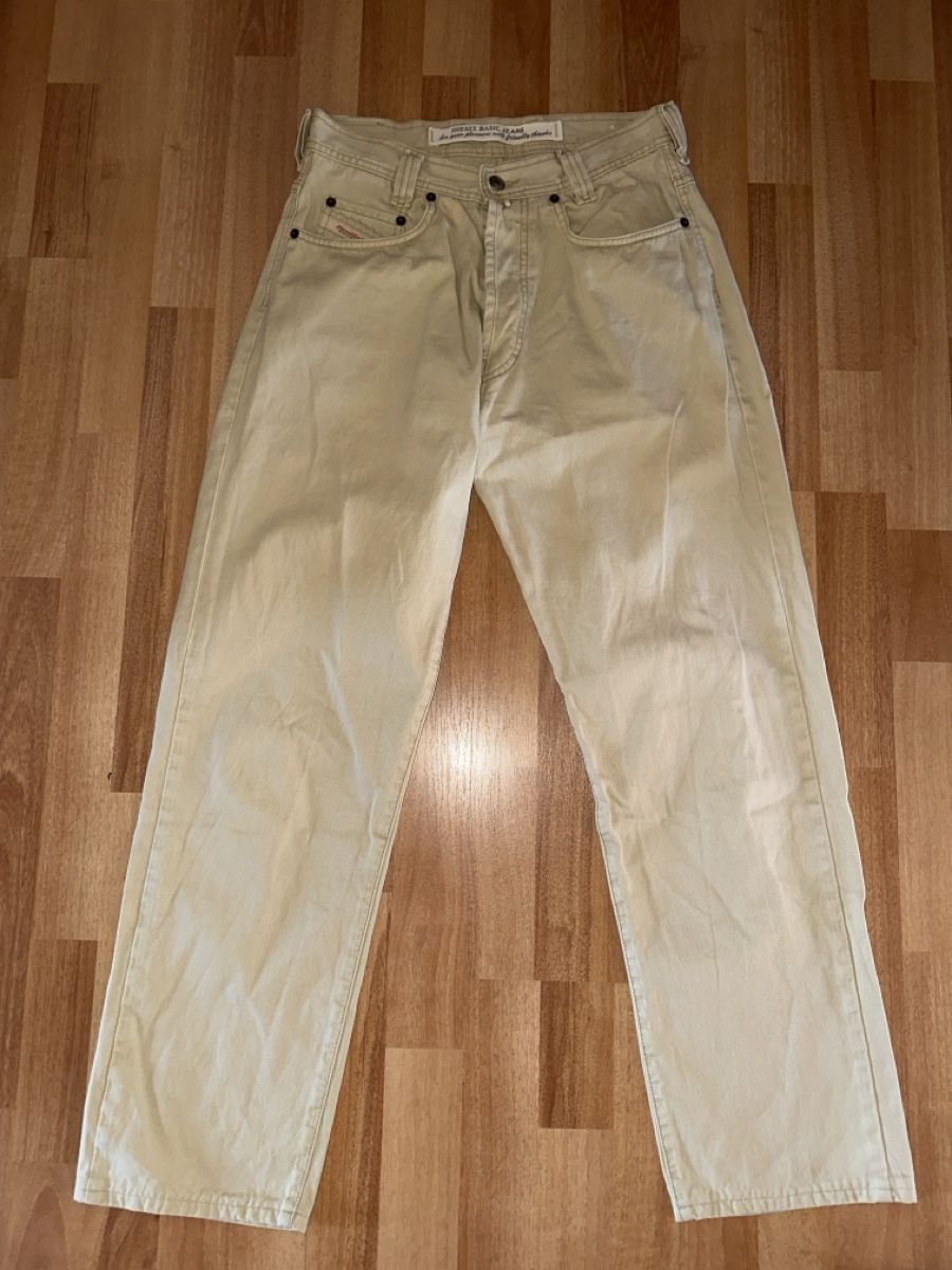 Diesel Jeans: Diesel Basic Jeans, Beige, Grösse 30, New Saddle  – Usato da Wald AR venduto da Jakusi95