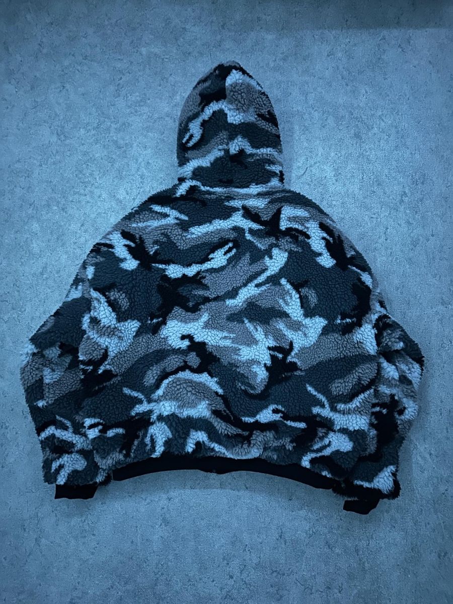 Balenciaga Jacken: Balenciaga fur ski camo jacket – Neu (gemäss Beschreibung) aus Köniz von usernoname 2