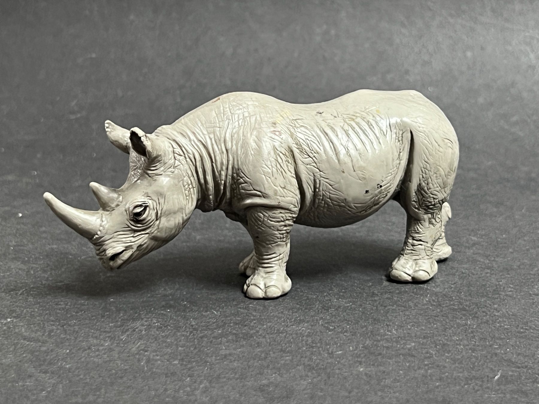 Schleich Statuette: Schleich Spitzmaulnashorn Nashorn Tier – Usato da Ennetbaden venduto da mapa05 2