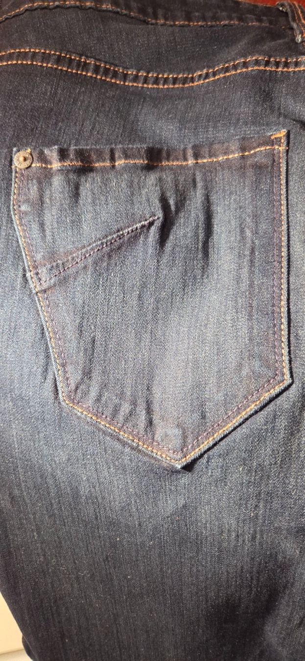 Jeans: Dunkelblaue JAMES Jeans Gr. 40/42 NEU – Nuovo e nell'imballaggio originale da Wettswil venduto da doe_x6nz 4