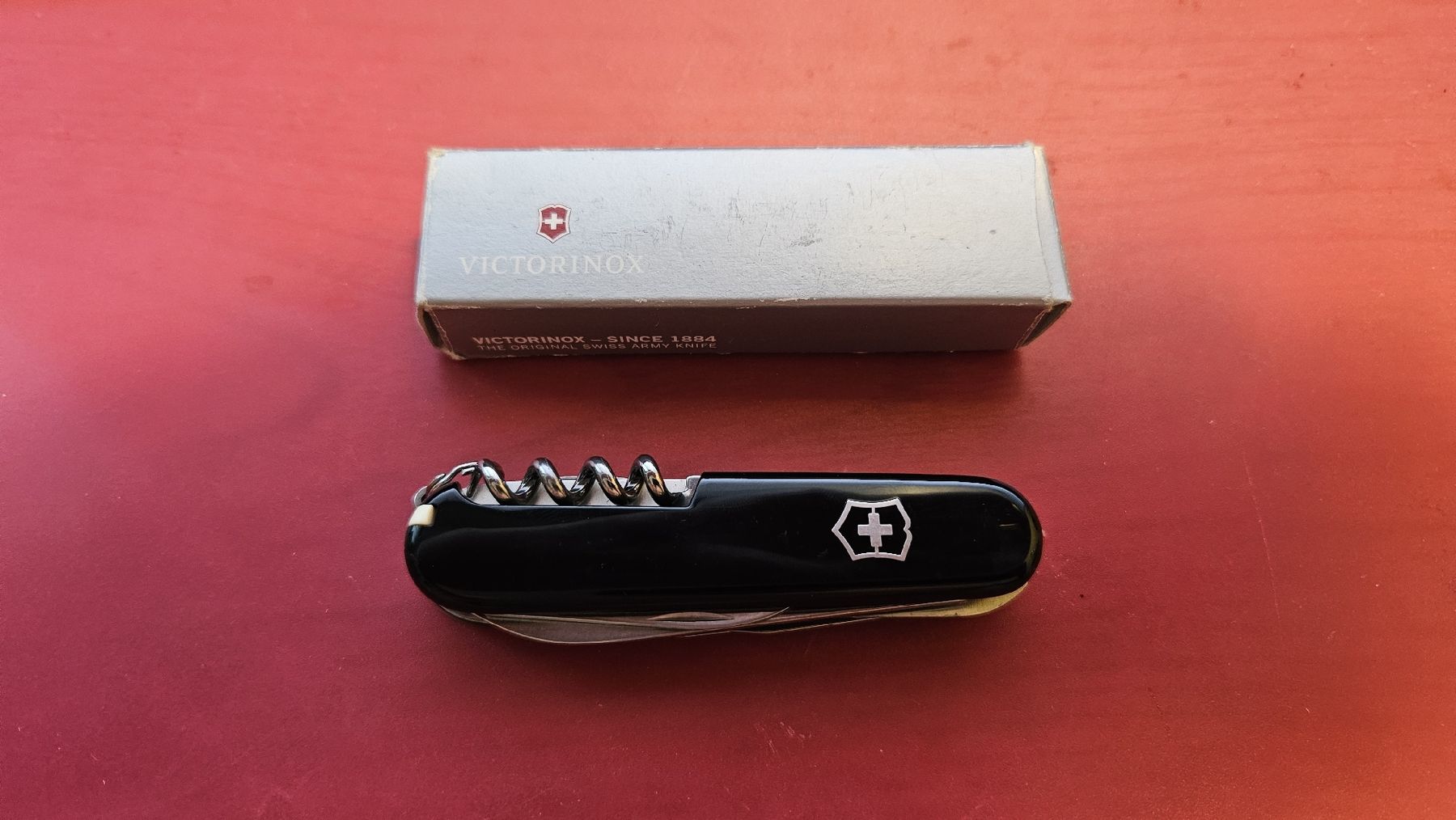 Victorinox Taschenmesser: Victorinox Camper – Neu und originalverpackt aus Sursee von jan_ffj8