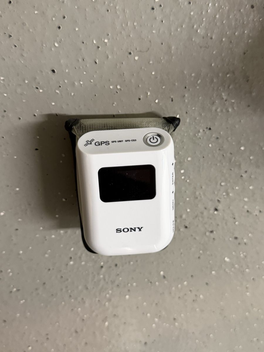 Sony Fotocamera: Sony Alpha A200 – komplettes Set mit 3 Objektiven & Blitz – Usato da Frauenfeld venduto da Pyro_Iced 6