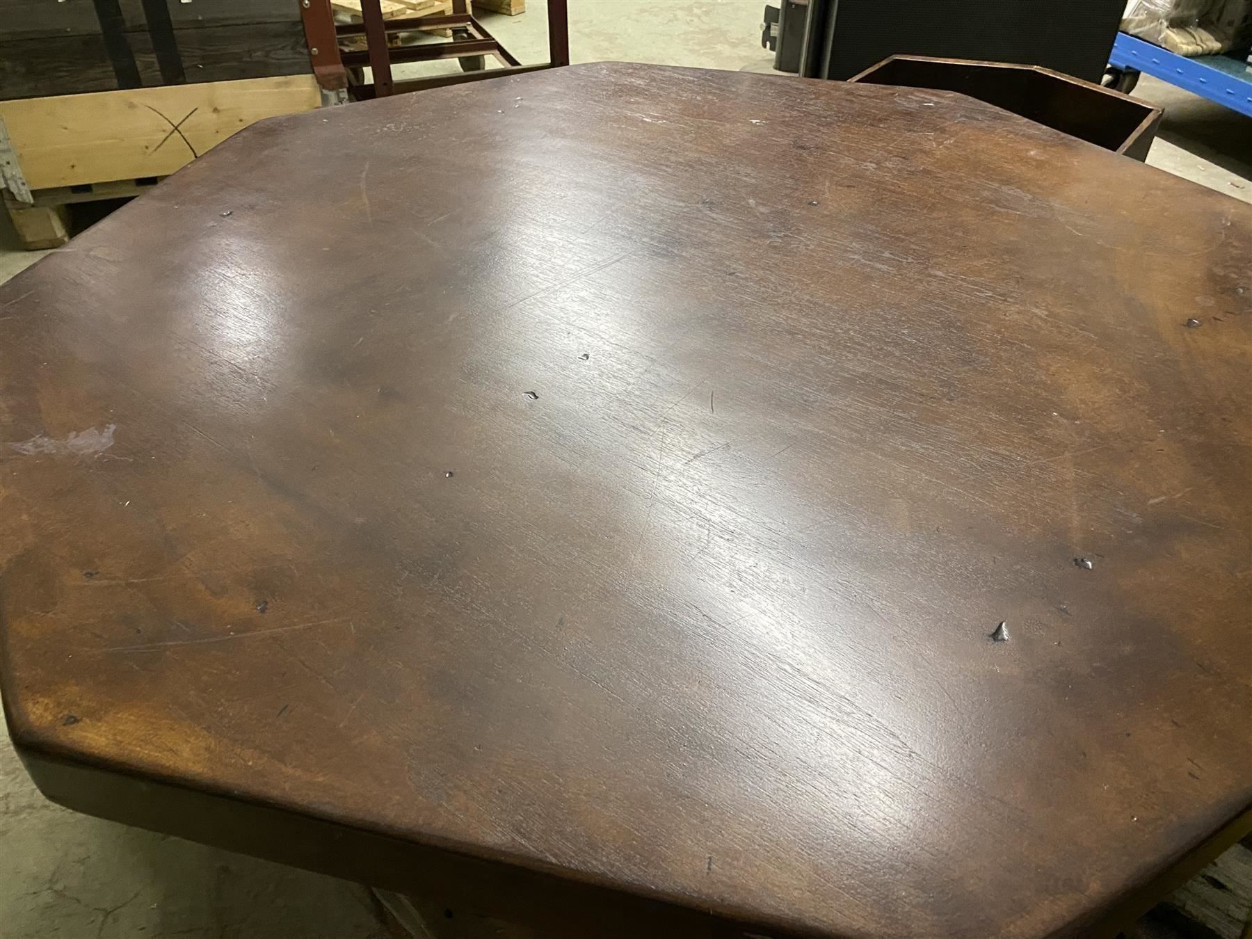 Tavoli: alter massivholz Couch-Tisch Schublade – Usato da Necker venduto da liq24 9