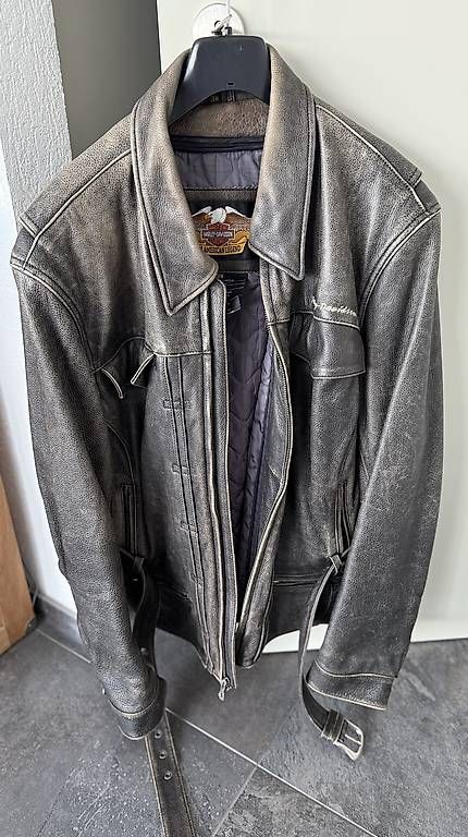 Jacken: Harley-Davidson Herren, Lederjacke Gr. 3W – Gebraucht aus Baden von Vebire