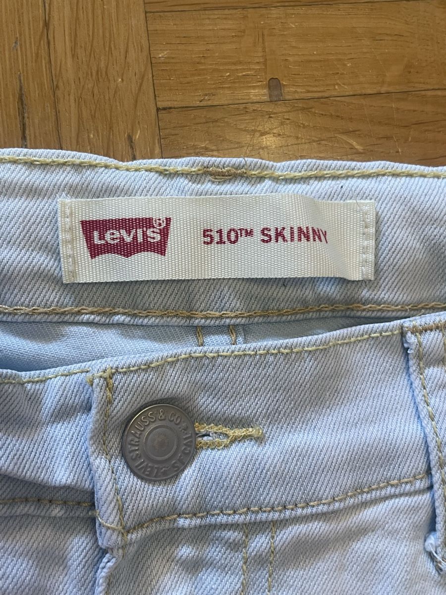 Pantalons: 2 Jeans-Shorts – D'occasion à Zürich par David.zh 4