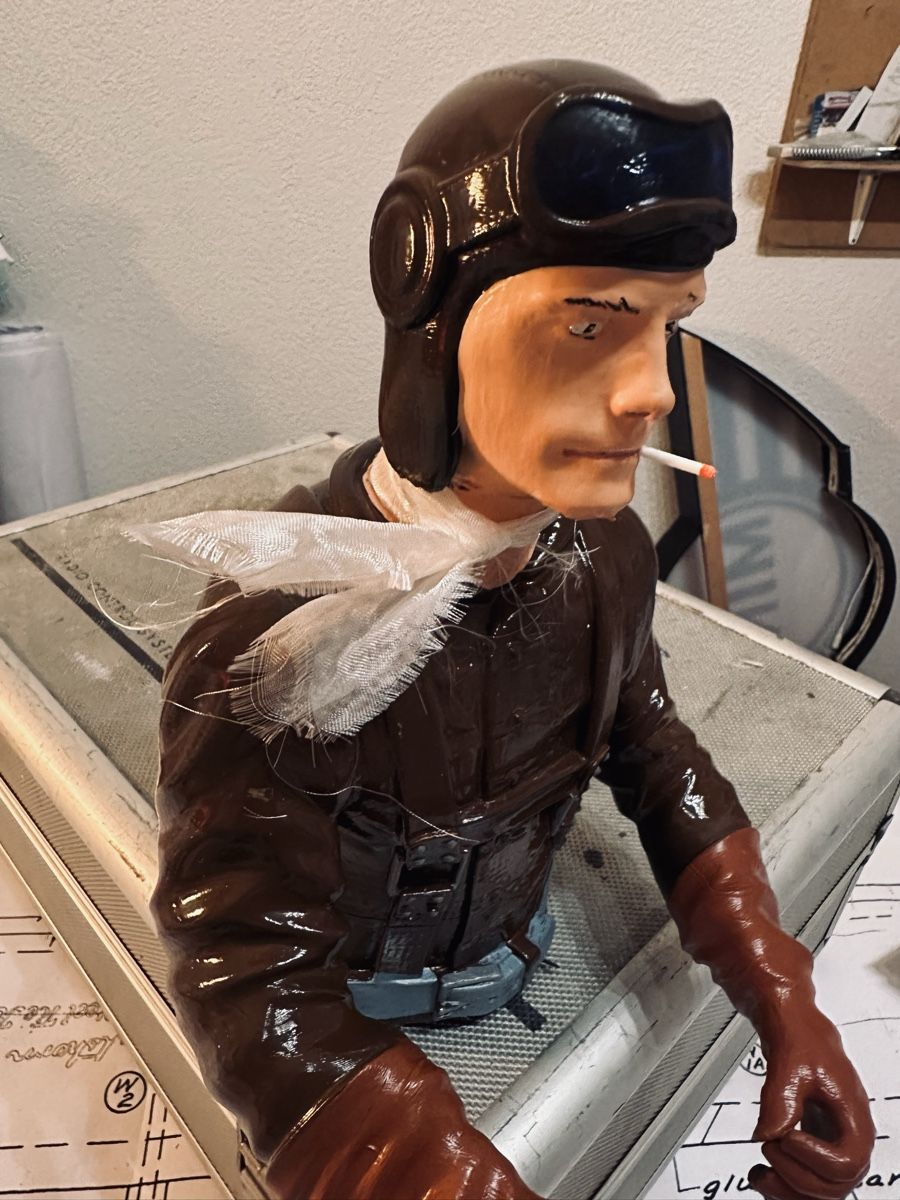 RC Modellbau: Pilote WW2 1/3,5 – Neu (gemäss Beschreibung) aus Chevroux von alex911 2