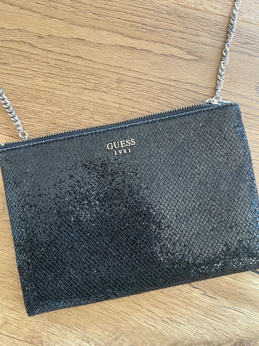 Guess Borse da donna: Guess Clutch/Abendtasche – Usato da Rapperswil SG venduto da zani_st 1