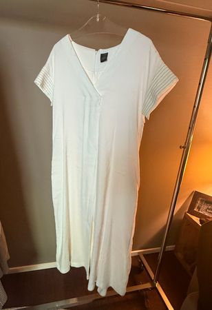 Lorena Antoniazzi 44 Summer party dress Linnen