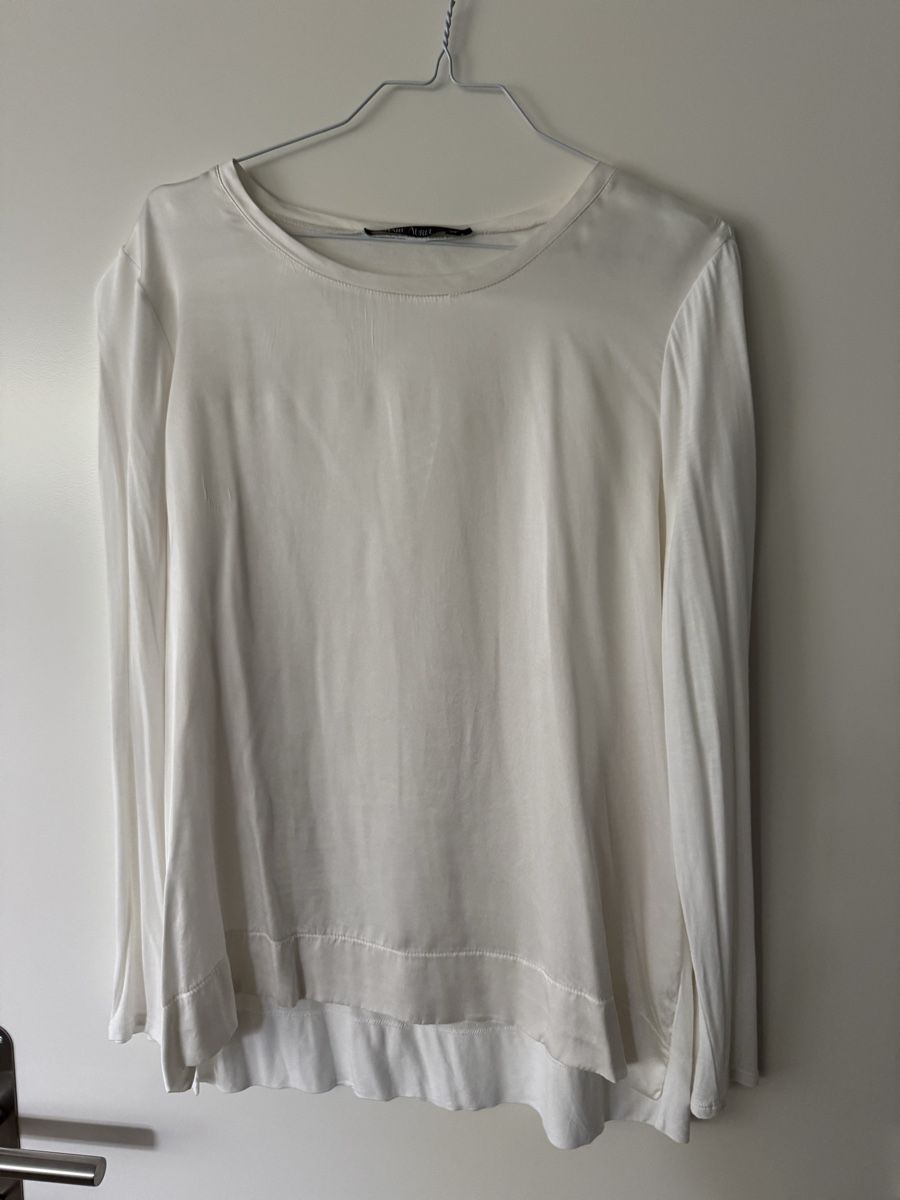T-shirt: Shirt – Usato da Umiken venduto da Rebegiova