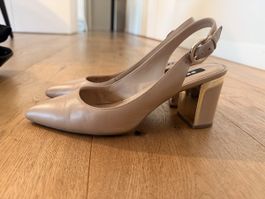 DKNY Slingback Pumps beige Leder Grösse 37.5 Zustand gut