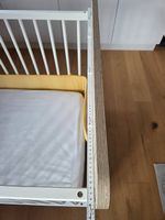 Baby- und Kinderbett höhenverstellbar