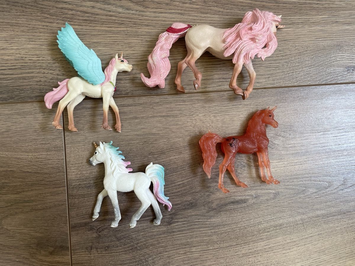 Schleich Statuette: Schleich 4er Set Spielzeug Einhörner  – Usato da Dornach venduto da san_s2qy 3