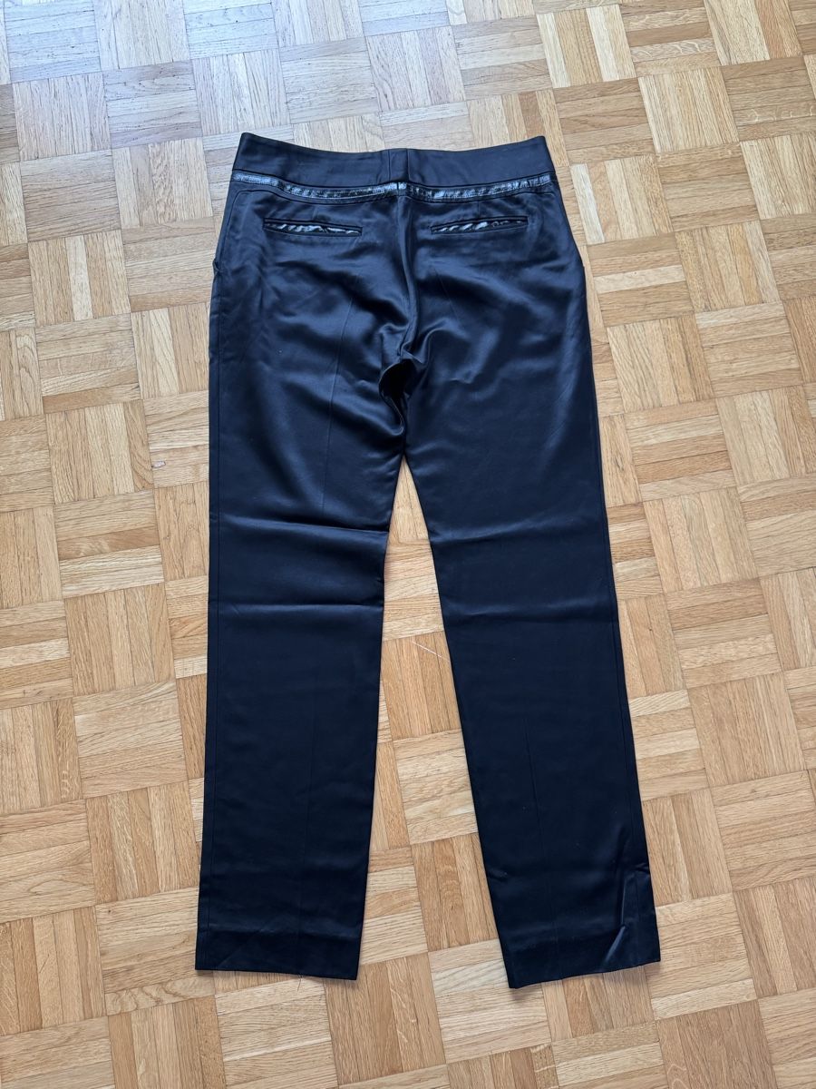 Balenciaga Pantaloni: Balenciaga Satin Pants 40EU – Usato da Fällanden venduto da emilyeheim 1