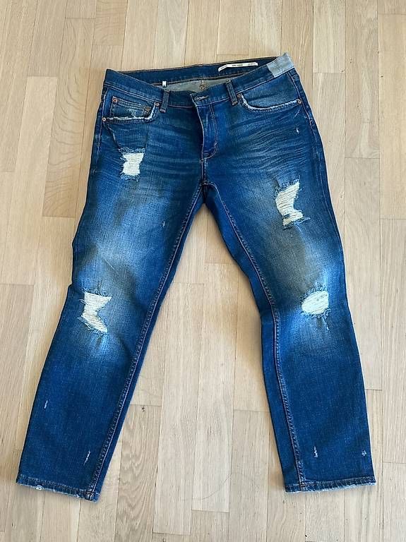 Zara Jeans: Zara Jeans Relaxed Fit – Nuovo (secondo la descrizione) da Zürich venduto da nik_tw2j