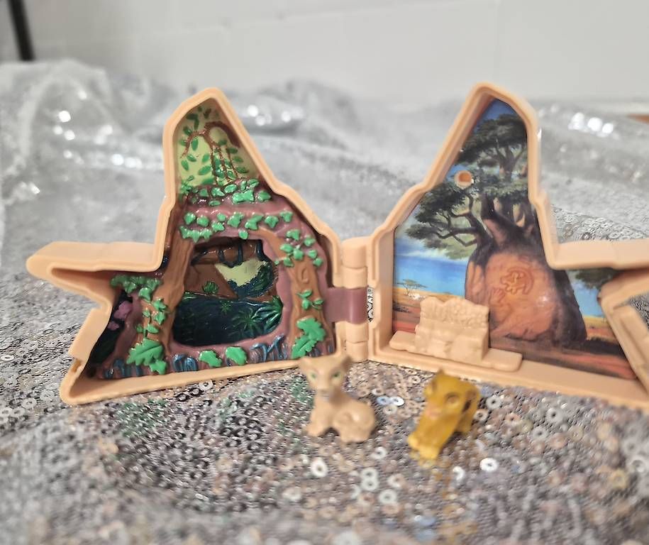 Polly Pocket Carillon: Polly Pocket König der Löwen 1996 – Usato da Uznach venduto da ssmiy 1