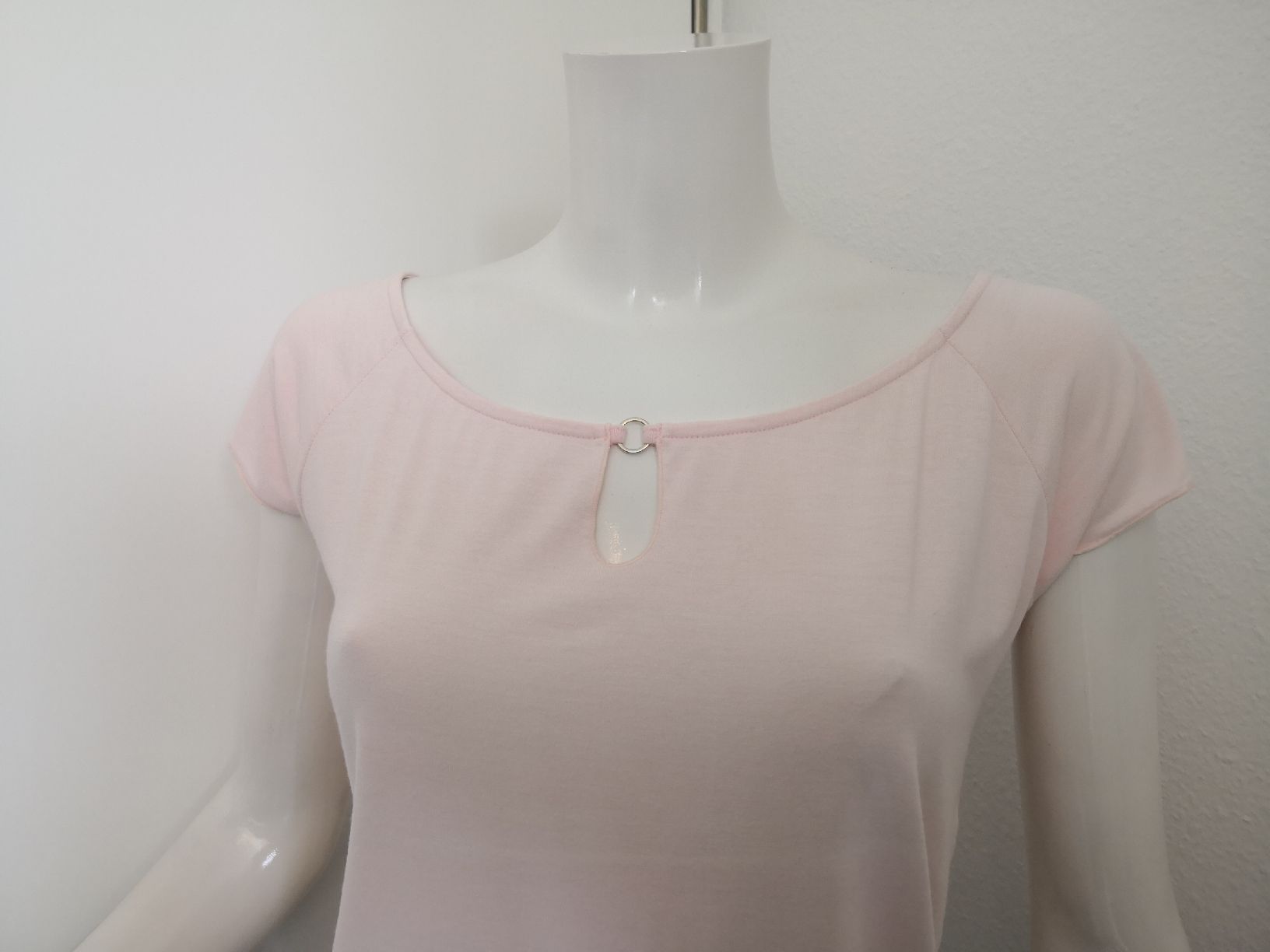 Mango Top: 🤩MANGO TOP ROSA & RING – Usato da Olten venduto da Naja-Twins-Twins 9